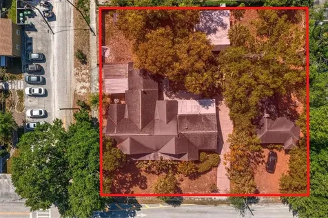 211 S Gomez Avenue Tampa FL 33609