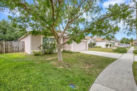 317 Cardiff Avenue Davenport FL 33897