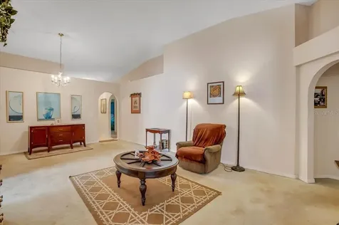 317 Cardiff Avenue Davenport FL 33897