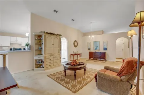 317 Cardiff Avenue Davenport FL 33897