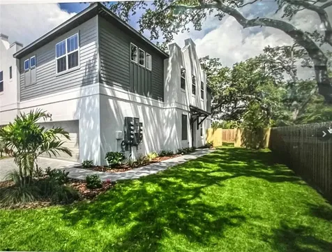 2715 S Ysabella Avenue Tampa FL 33629