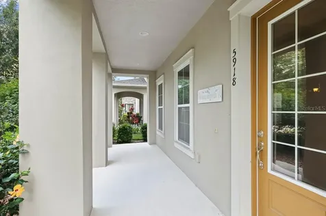 5918 Village Center Drive Lithia FL 33547