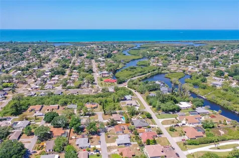 820 Polaris Road Venice FL 34293