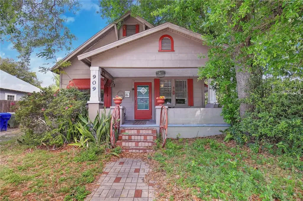 909 Mabbette Street Kissimmee FL 34741