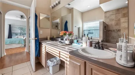 1020 Longville Circle Tavares FL 32778