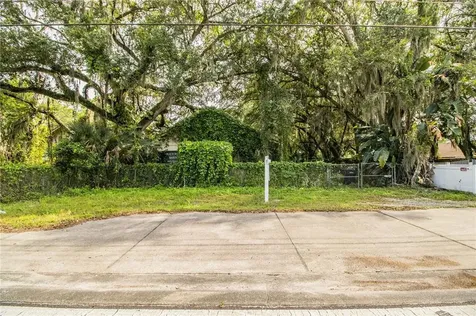 816 W Pipkin Road Lakeland FL 33813