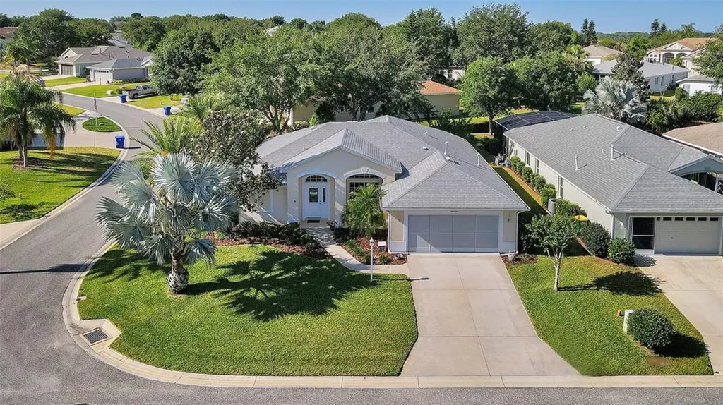 5000 Portsmouth Street Tavares FL 32778