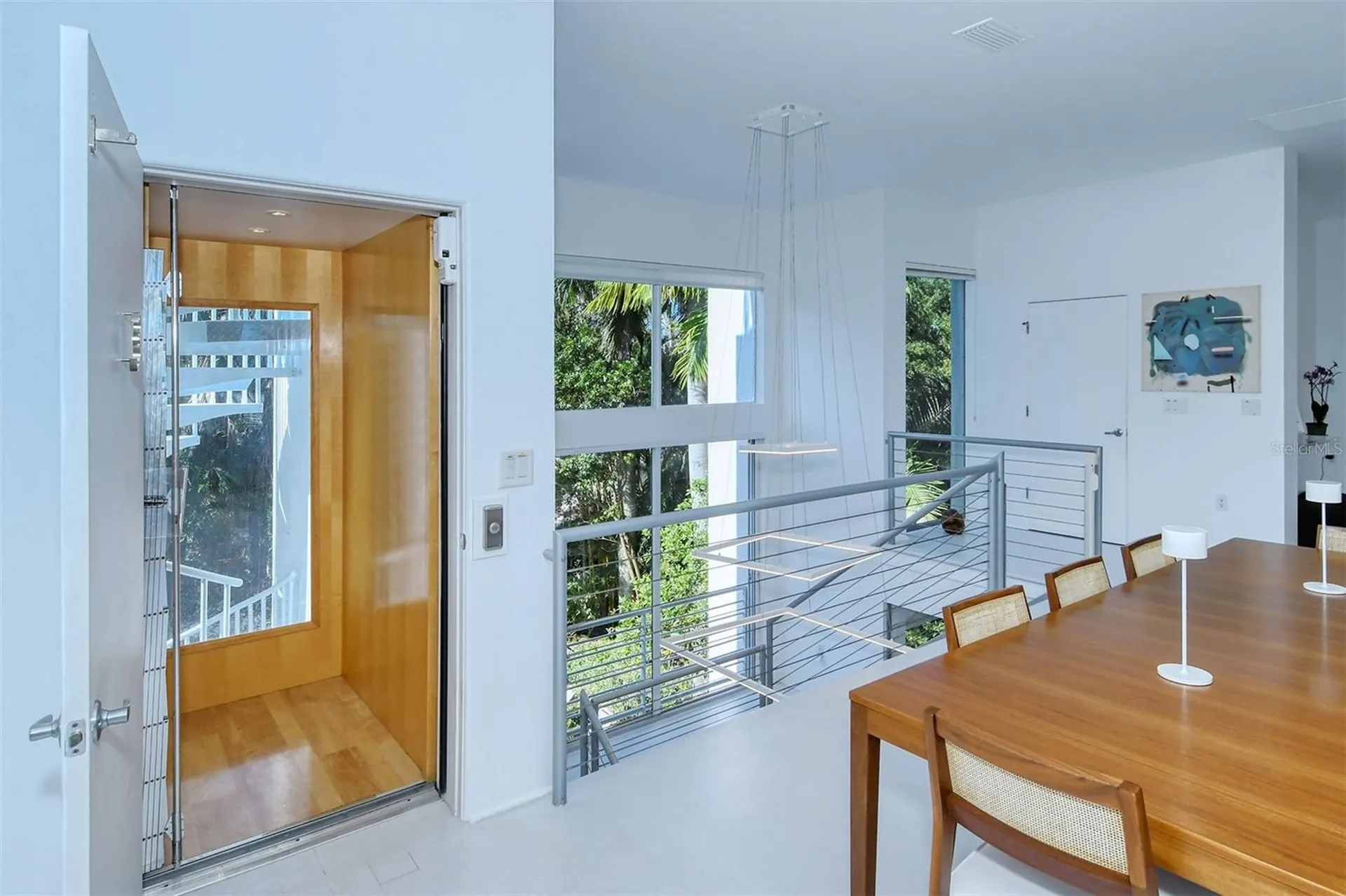 213 N Washington Drive Sarasota FL 34236