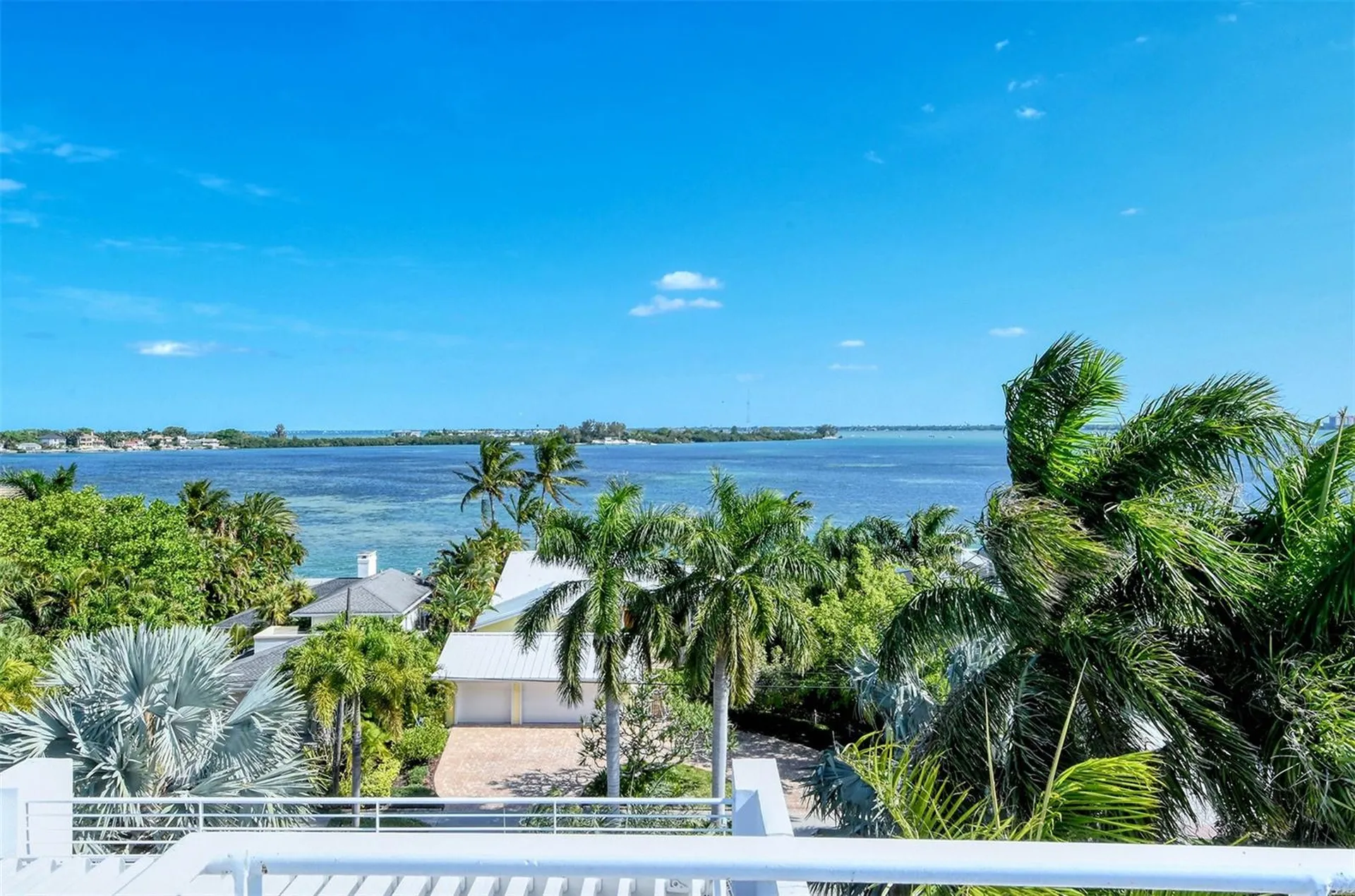 213 N Washington Drive Sarasota FL 34236