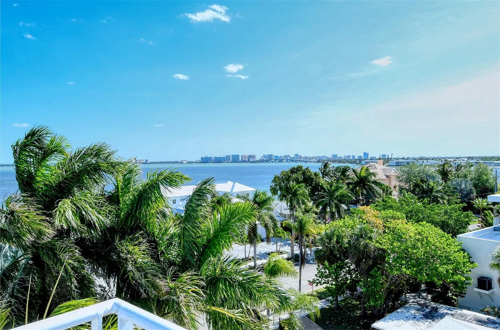 213 N Washington Drive Sarasota FL 34236