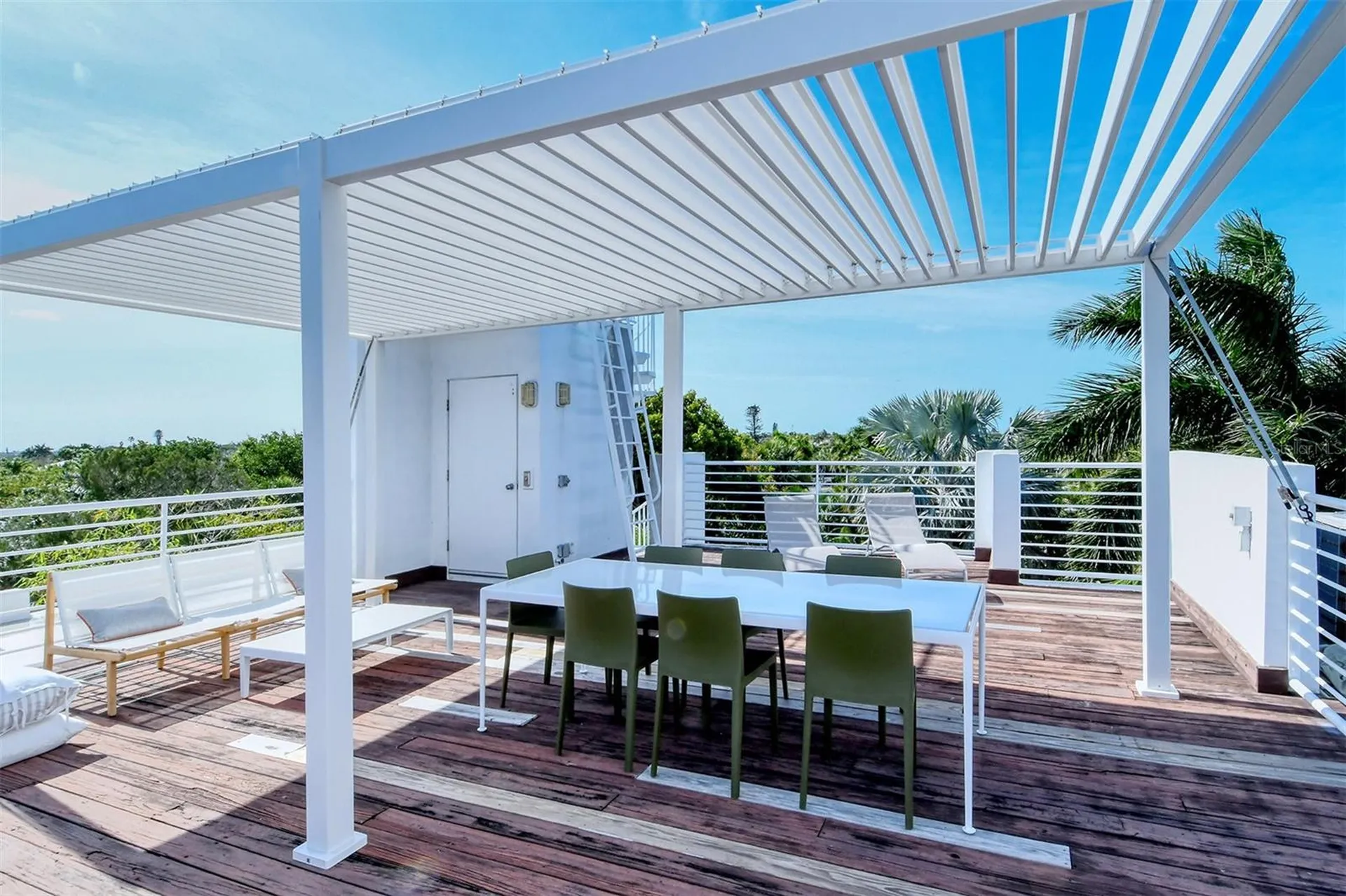 213 N Washington Drive Sarasota FL 34236
