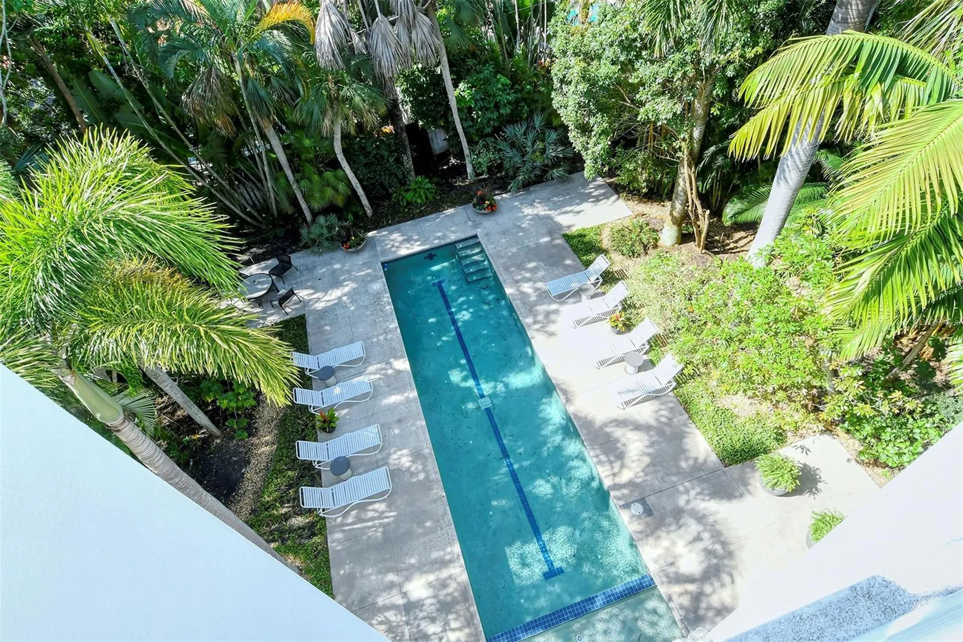 213 N Washington Drive Sarasota FL 34236