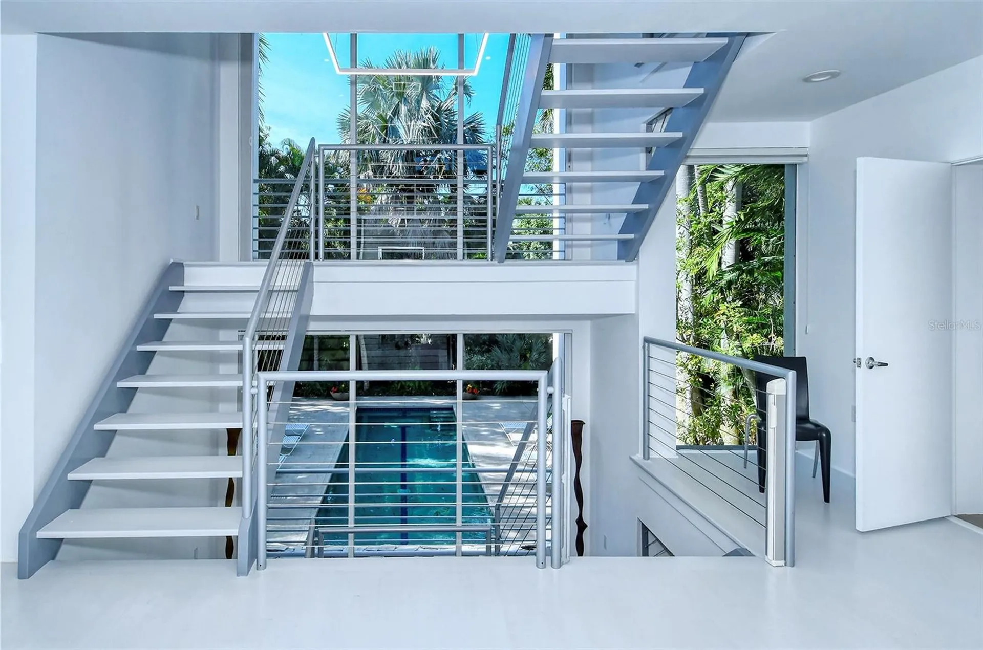 213 N Washington Drive Sarasota FL 34236