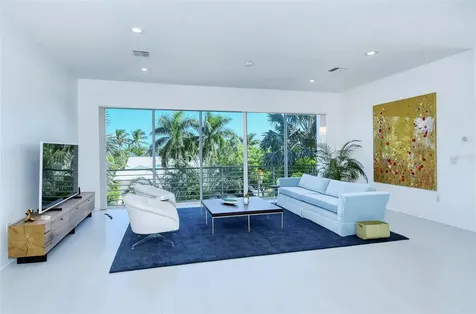 213 N Washington Drive Sarasota FL 34236