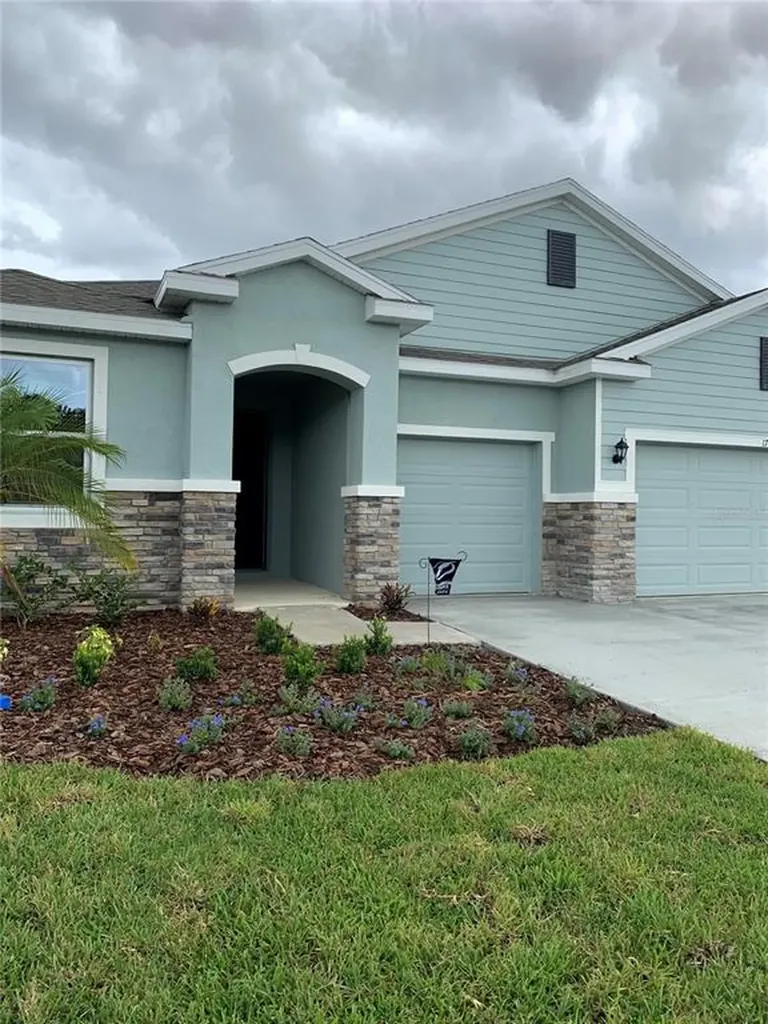 17025 Harvest Moon Way Bradenton FL 34211