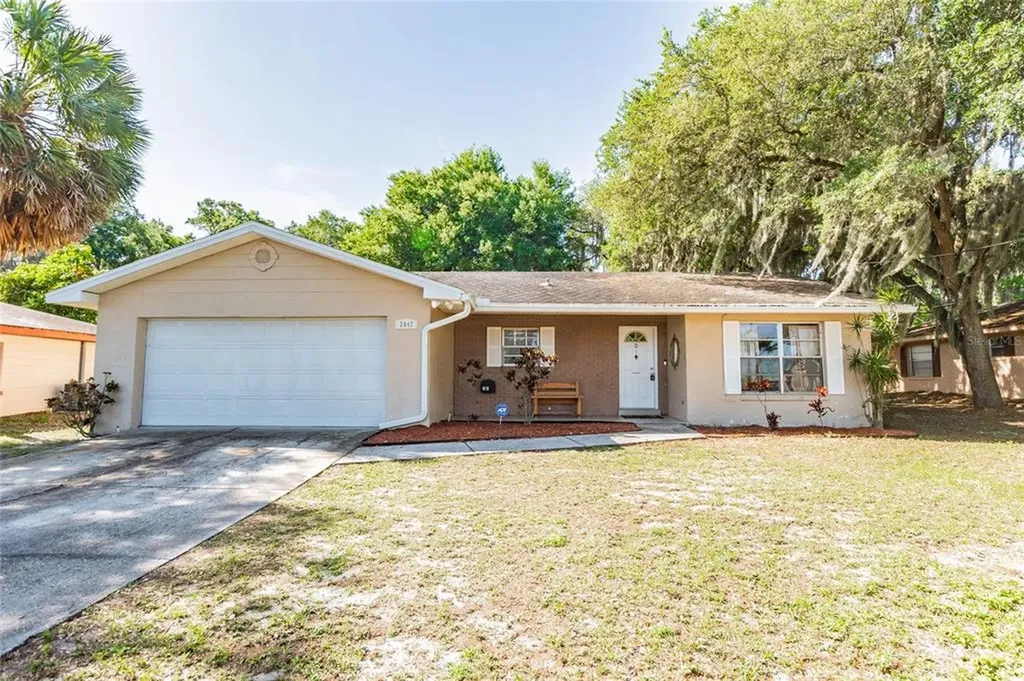 2042 S Lake Cannon Drive NW Winter Haven FL 33881