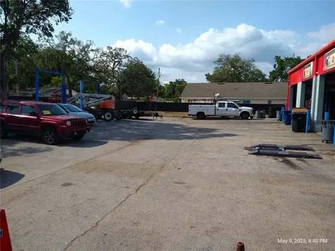 715 West Waters Avenue Tampa FL 33604