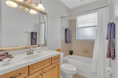 13648 Budworth Circle Orlando FL 32832