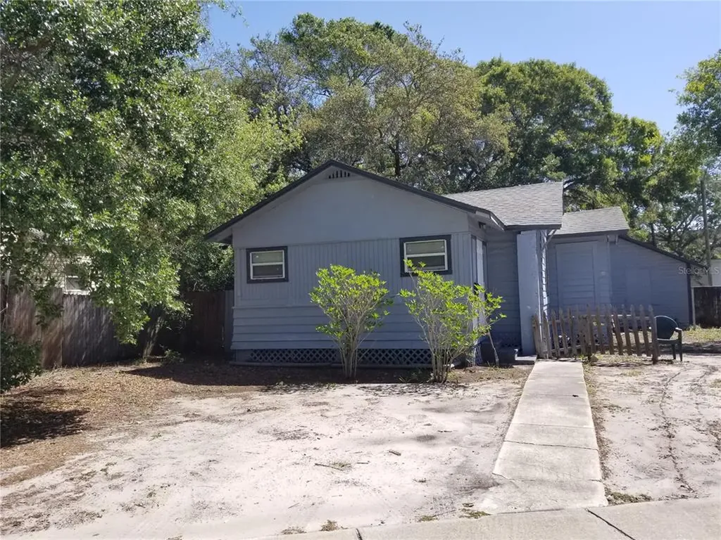 2120 Seminole Boulevard S St Petersburg FL 33705