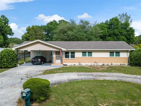 1903 S 8th Street Haines City FL 33844