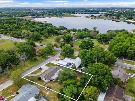 1903 S 8th Street Haines City FL 33844