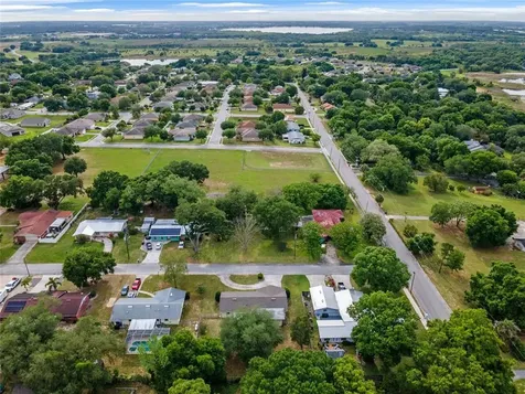 1903 S 8th Street Haines City FL 33844