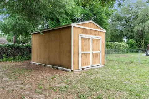 1903 S 8th Street Haines City FL 33844