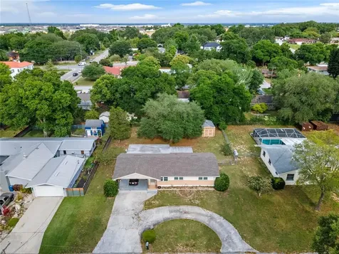 1903 S 8th Street Haines City FL 33844