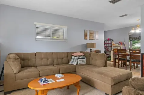 1903 S 8th Street Haines City FL 33844