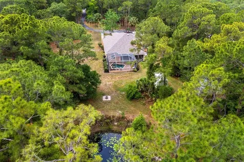 3262 Delor Avenue North Port FL 34286