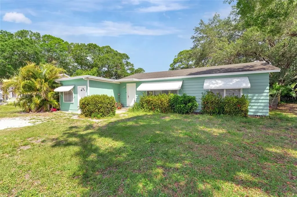 2817 Hawthorne Street Sarasota FL 34239