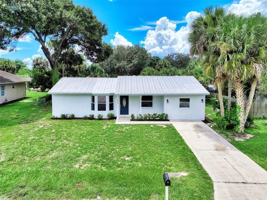 3833 Lorton Avenue North Port FL 34286