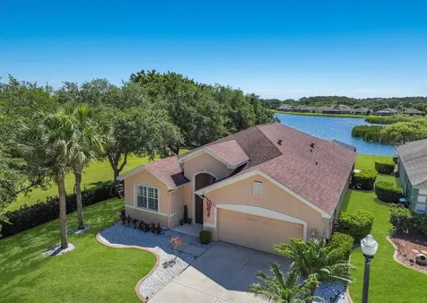 5012 Lakehurst Court Palmetto FL 34221