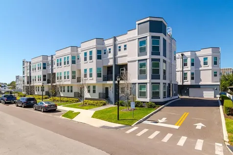 1523 W North B Street Tampa FL 33606