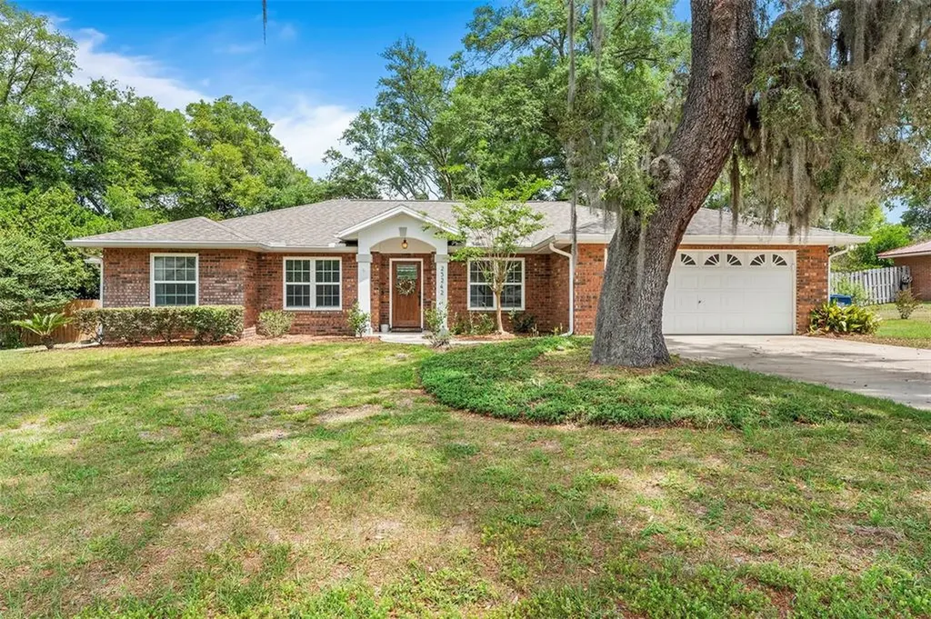 25242 SW 19th Avenue Newberry FL 32669