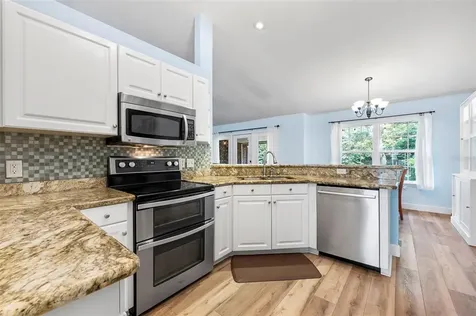 25242 SW 19th Avenue Newberry FL 32669