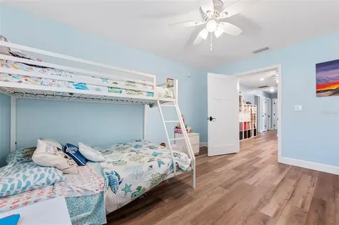 25242 SW 19th Avenue Newberry FL 32669