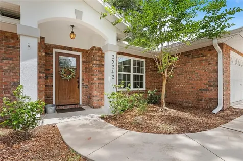 25242 SW 19th Avenue Newberry FL 32669