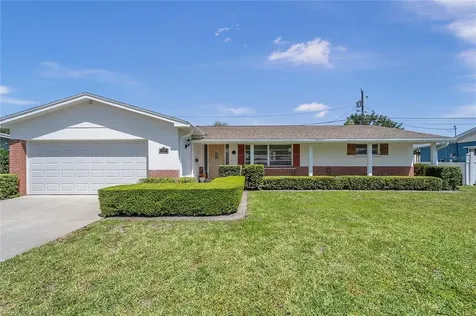 6169 29th Avenue N St Petersburg FL 33710