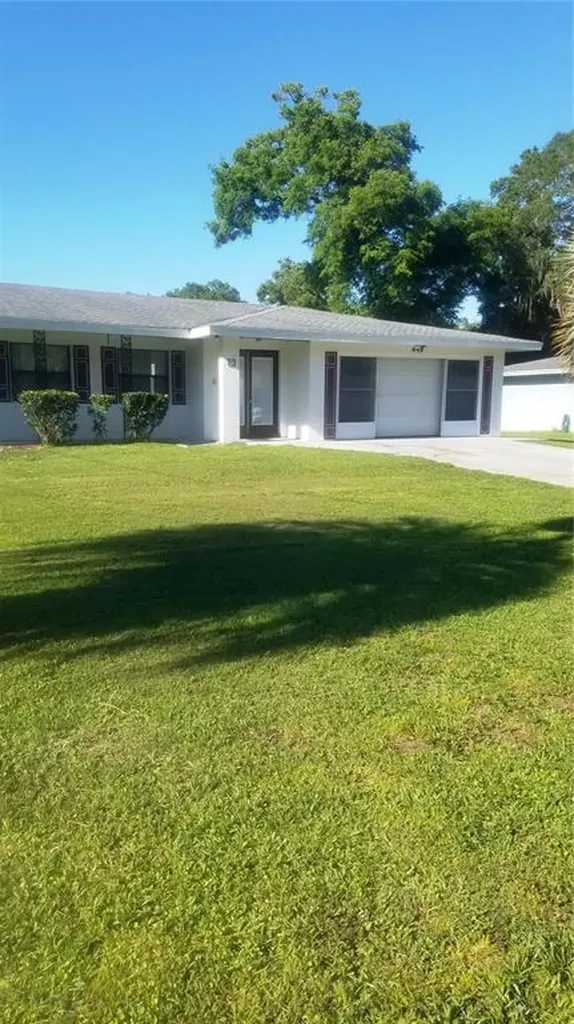 449 E Oakwood Avenue Orange City FL 32763