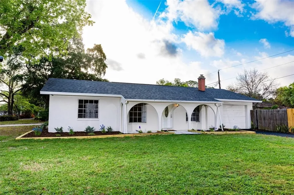 406 Bailey Road Sarasota FL 34237