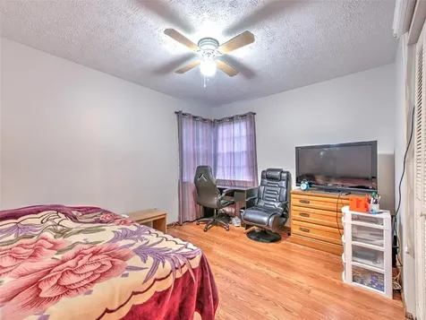 9454 Forest Hills Circle Tampa FL 33612