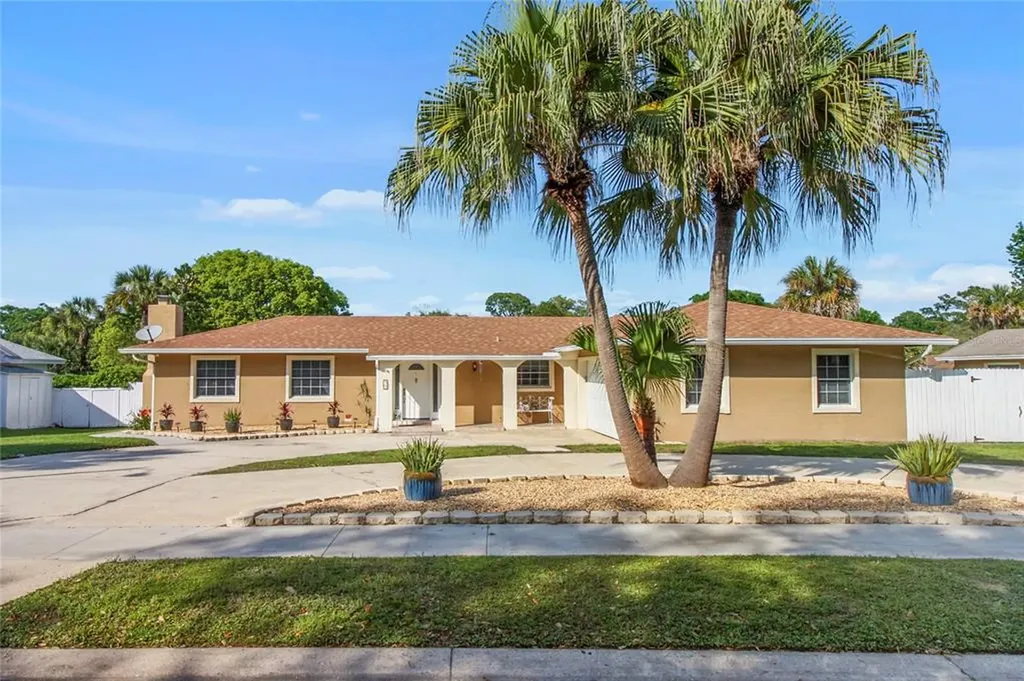 70 Sweetbriar Branch Longwood FL 32750
