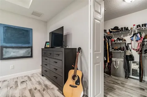 1511 E Knollwood Street Tampa FL 33610
