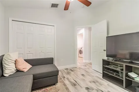 1511 E Knollwood Street Tampa FL 33610