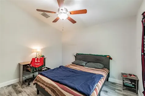 1511 E Knollwood Street Tampa FL 33610