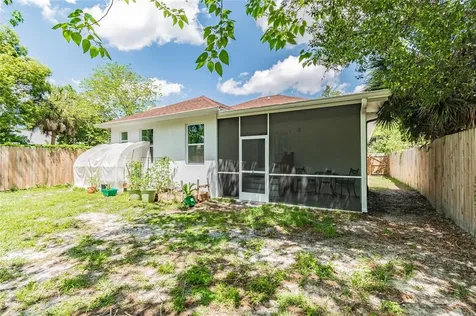 1511 E Knollwood Street Tampa FL 33610