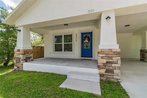 1511 E Knollwood Street Tampa FL 33610