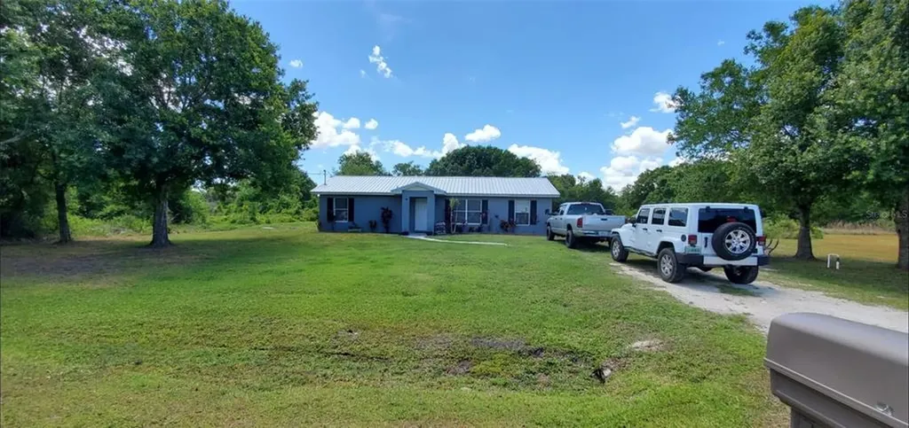 7684 NW 83rd Court Okeechobee FL 34972