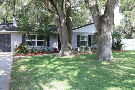 124 Goins Drive Seffner FL 33584